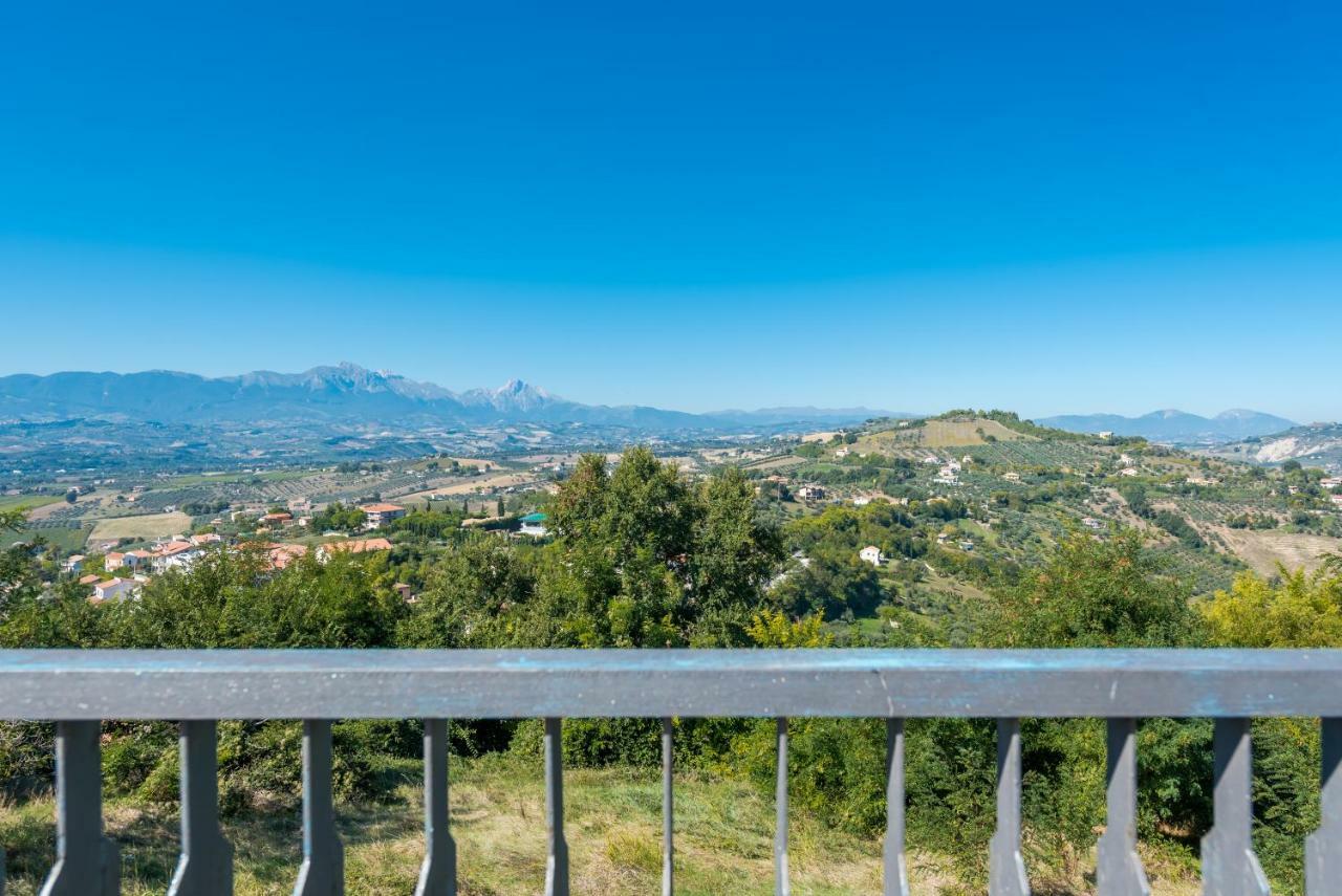 Sotto La Porta Borea Citta Sant'Angelo Εξωτερικό φωτογραφία